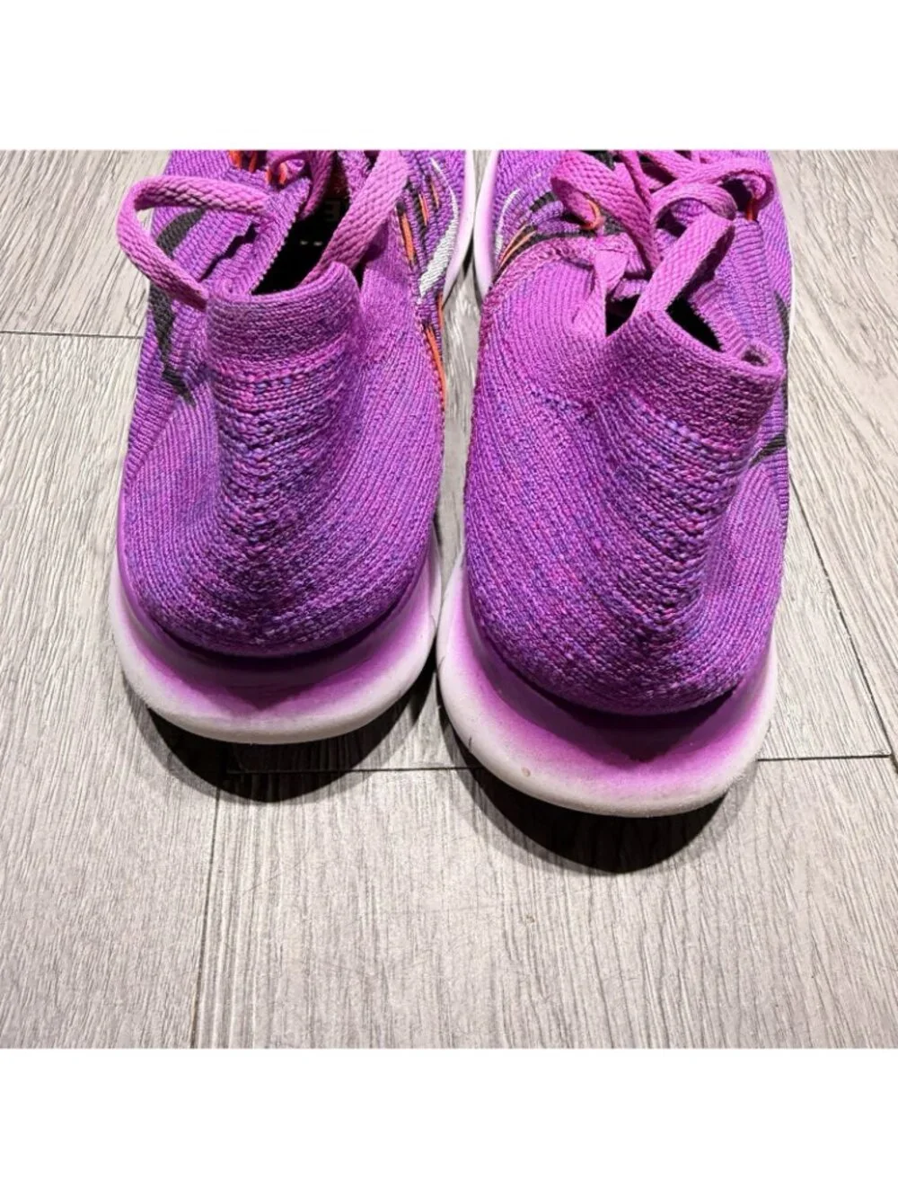 Nike Free RN Flyknit Women's Size 8 Running Shoes Hyper Violet Shoes 831070-501